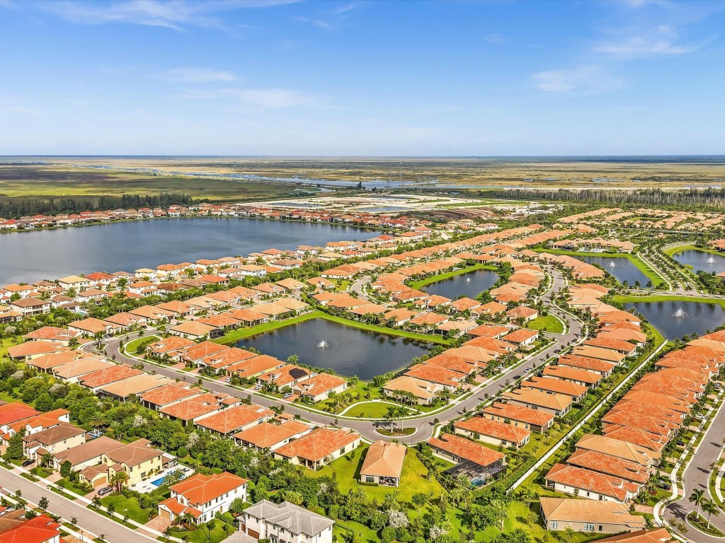 Parkland Royale - Residential