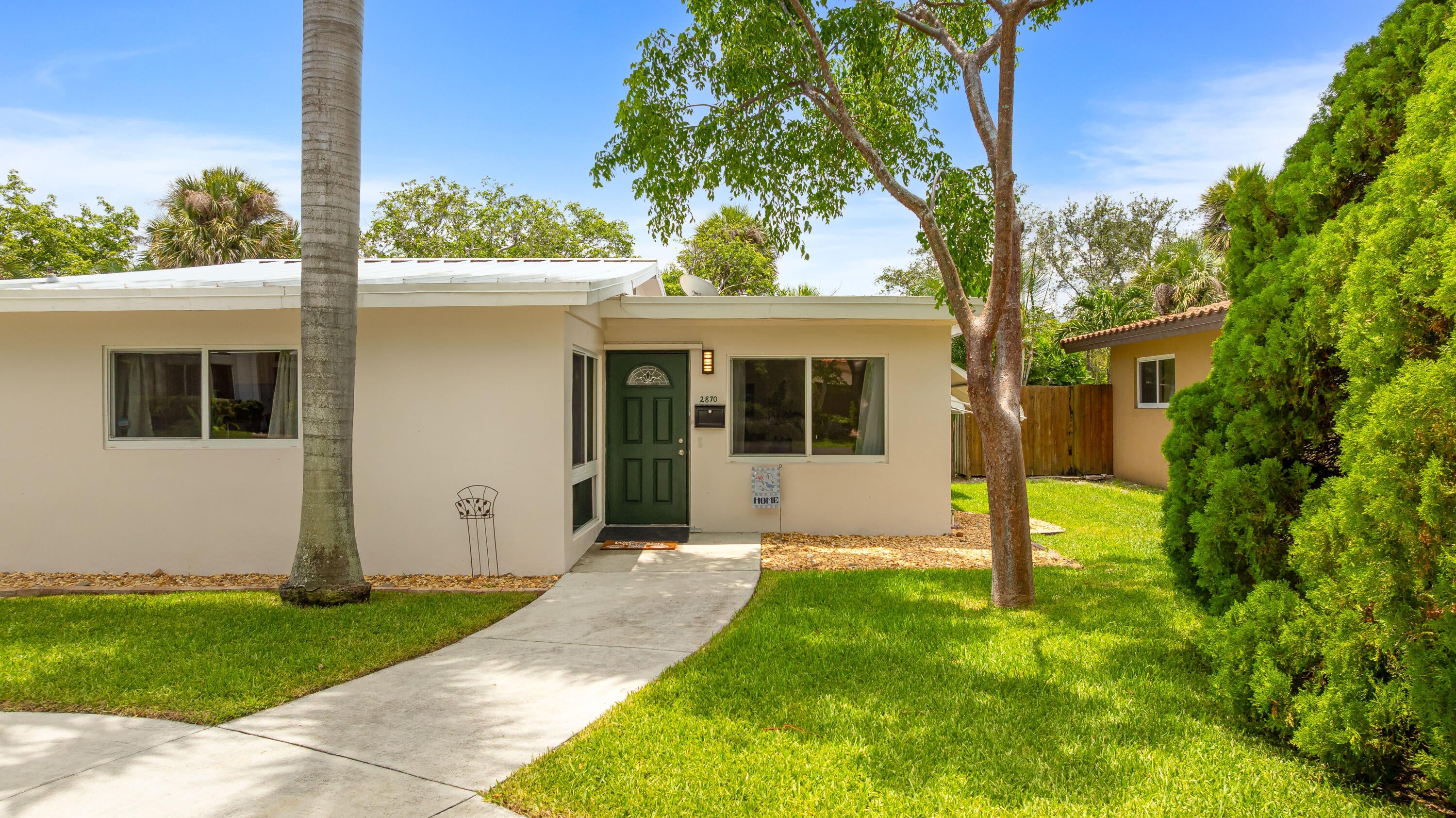 2870 NE 18TH Street