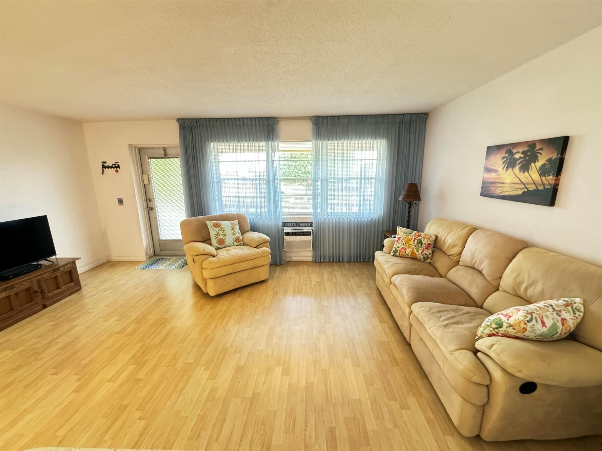 75 Camden C Drive #C