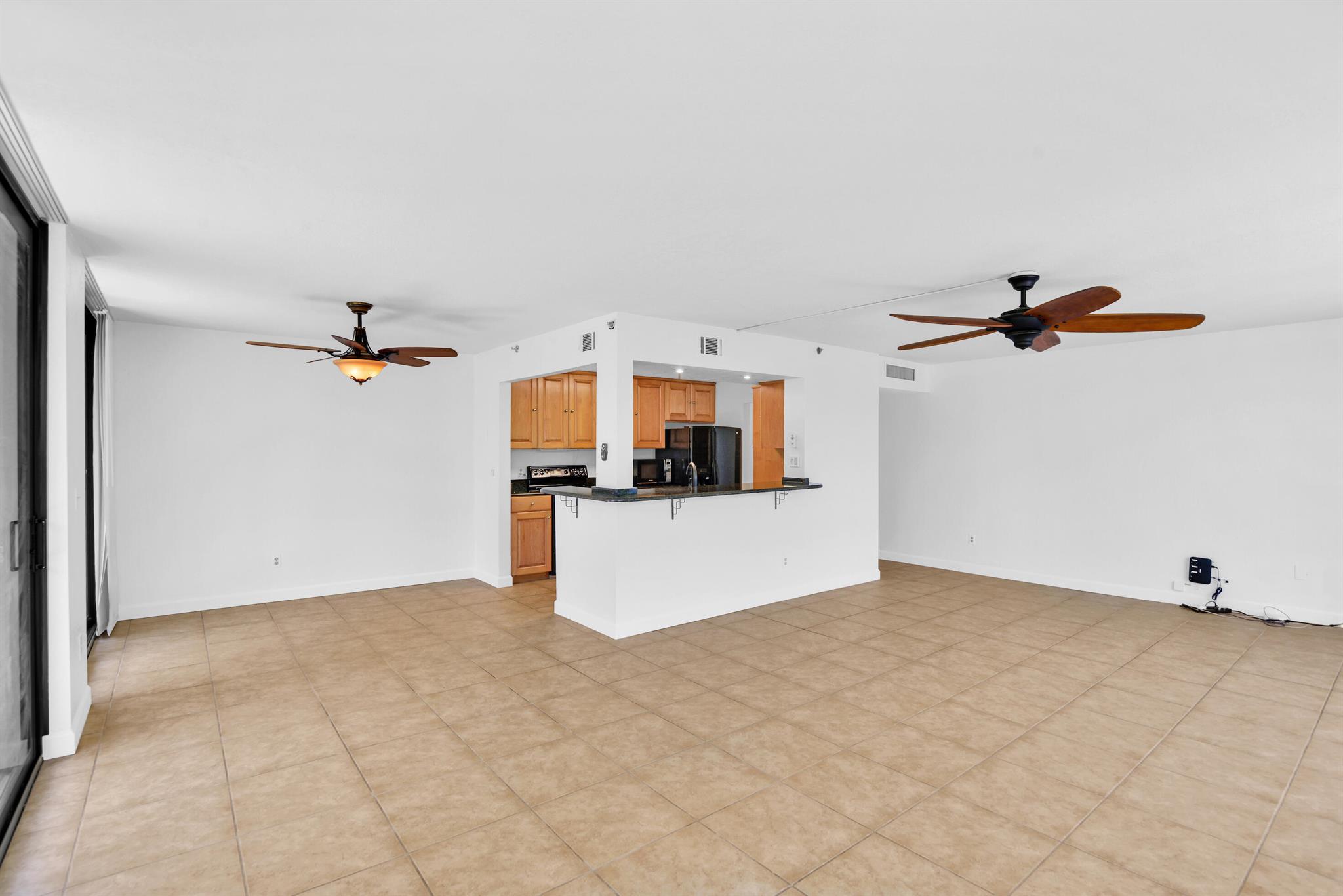 859 Jeffery Street 301
