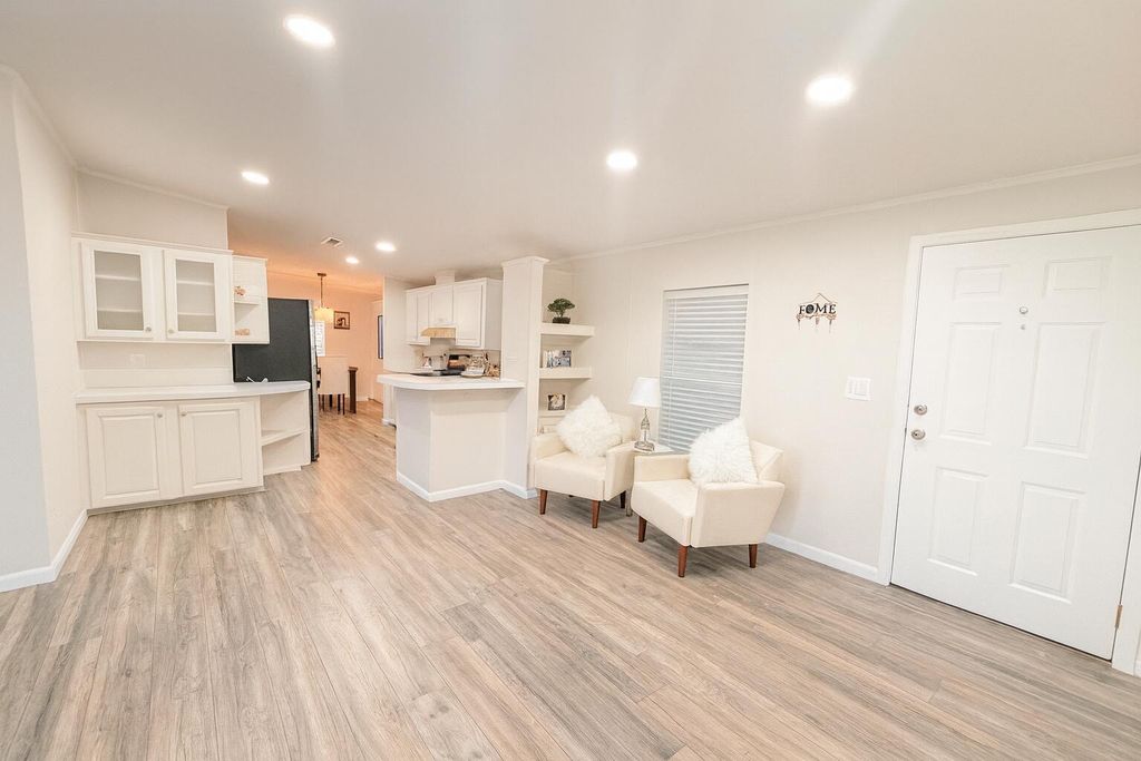 Photo of 2555 Pga Boulevard #436, Palm Beach Gardens, FL 33410 (MLS # R11169591)