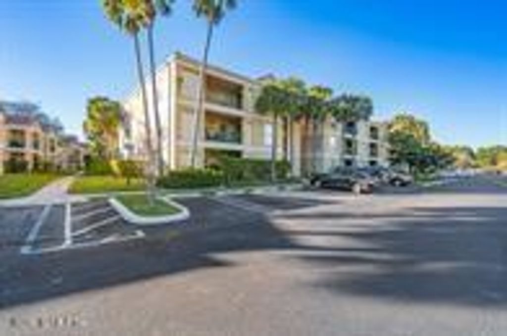 Photo of 833 Riverside Dr #835, Coral Springs, FL 33071 (MLS # F10542231)