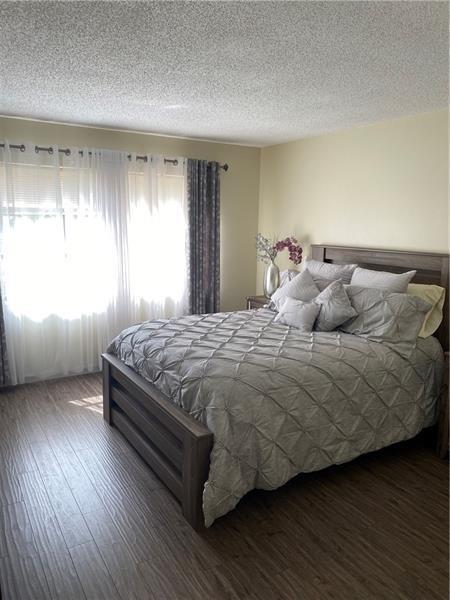 Pierpoint Yacht Club Cond - Residential Lease