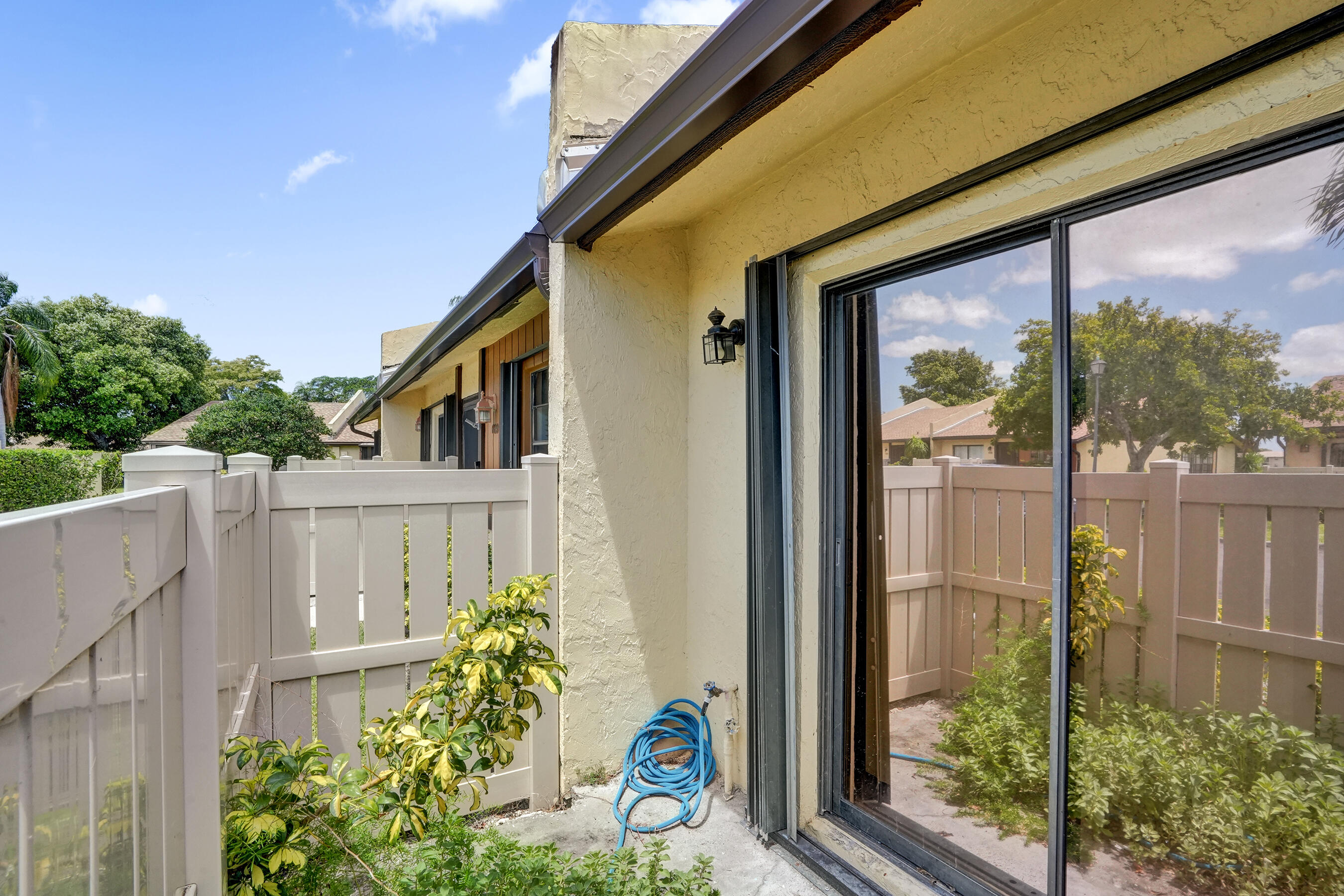 WOODLAKE ISLES - Residential