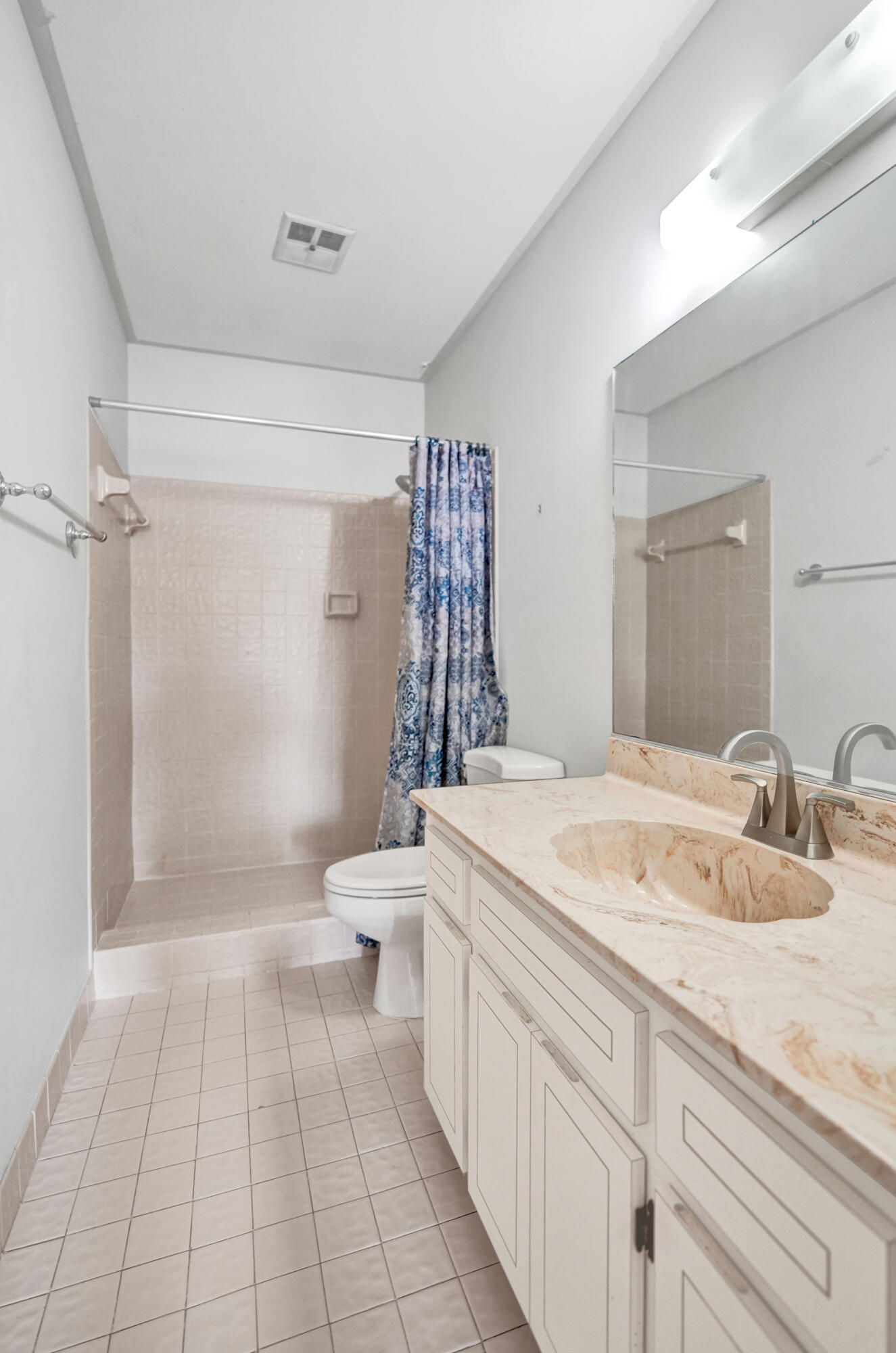 WOODLAKE ISLES - Residential