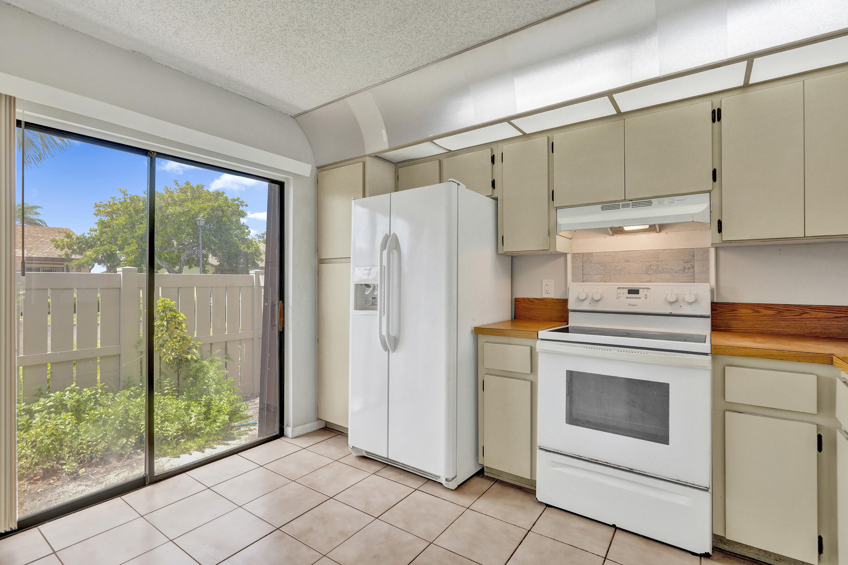 WOODLAKE ISLES - Residential