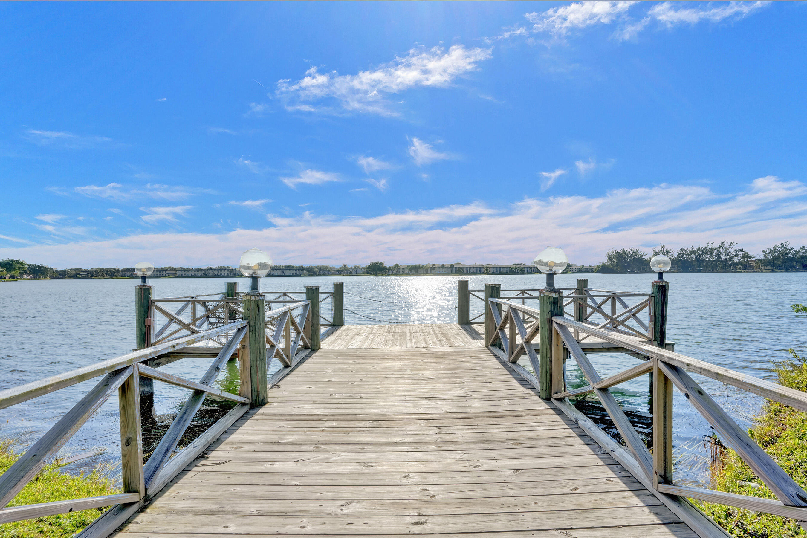 WOODLAKE ISLES - Residential