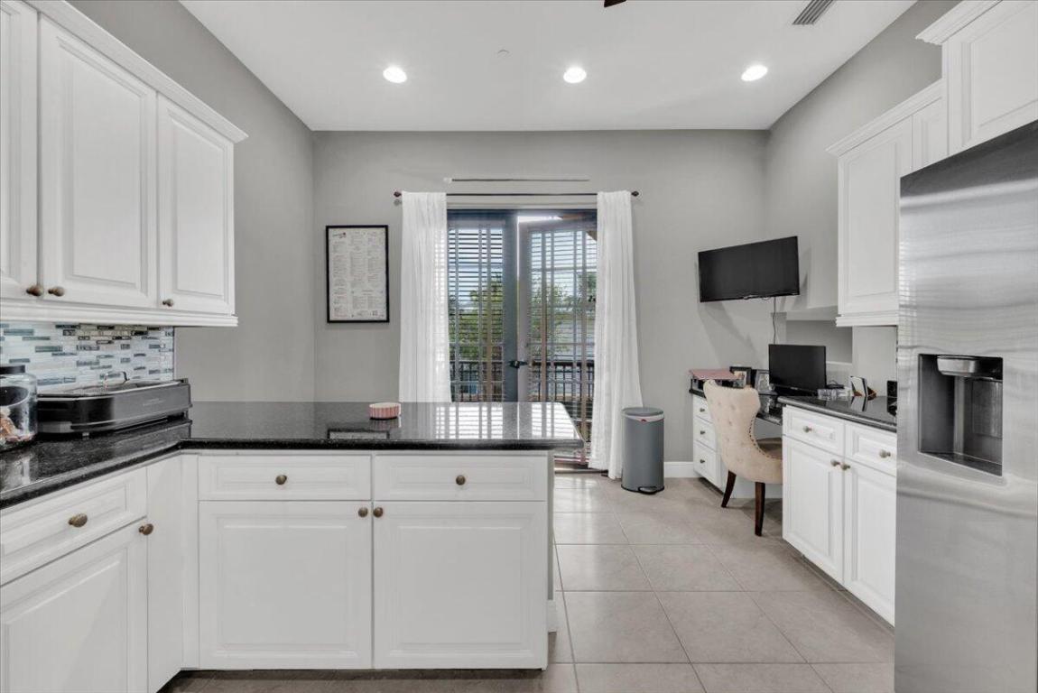 CASA DEL SOL OF TEQUESTA - Residential