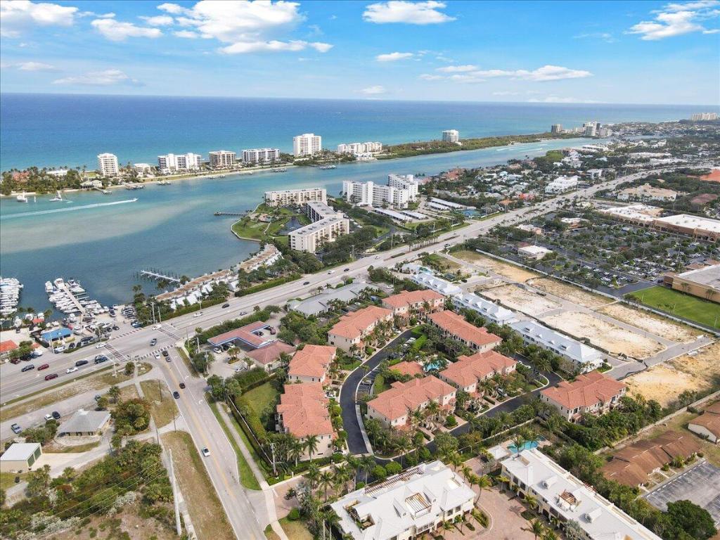 CASA DEL SOL OF TEQUESTA - Residential