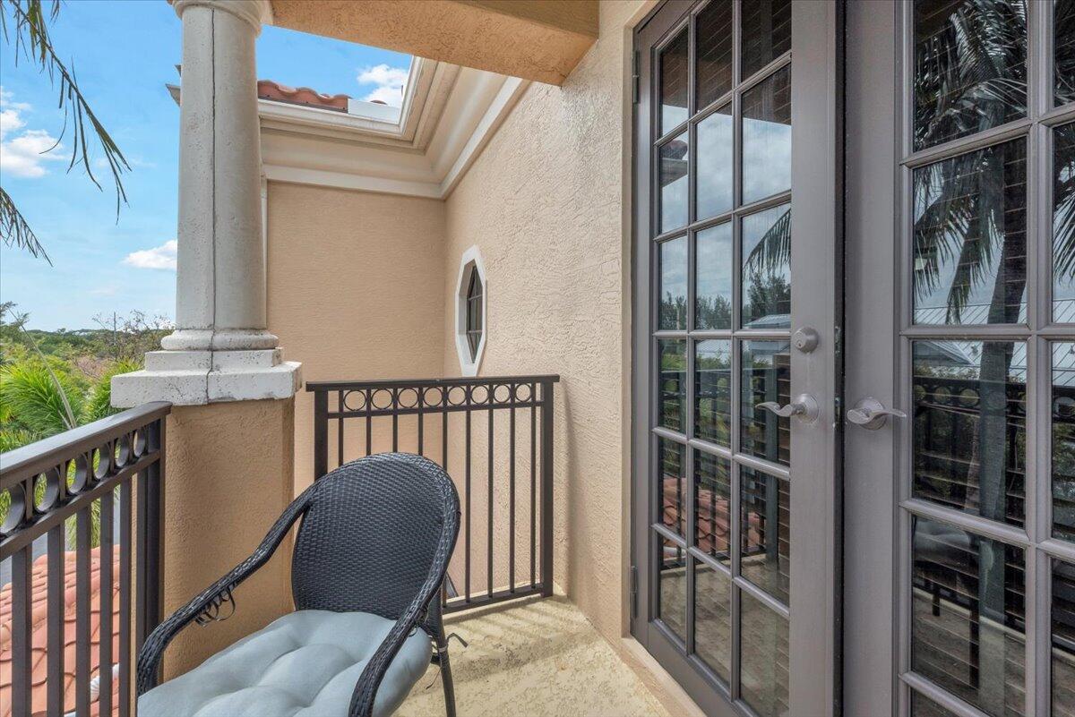 CASA DEL SOL OF TEQUESTA - Residential