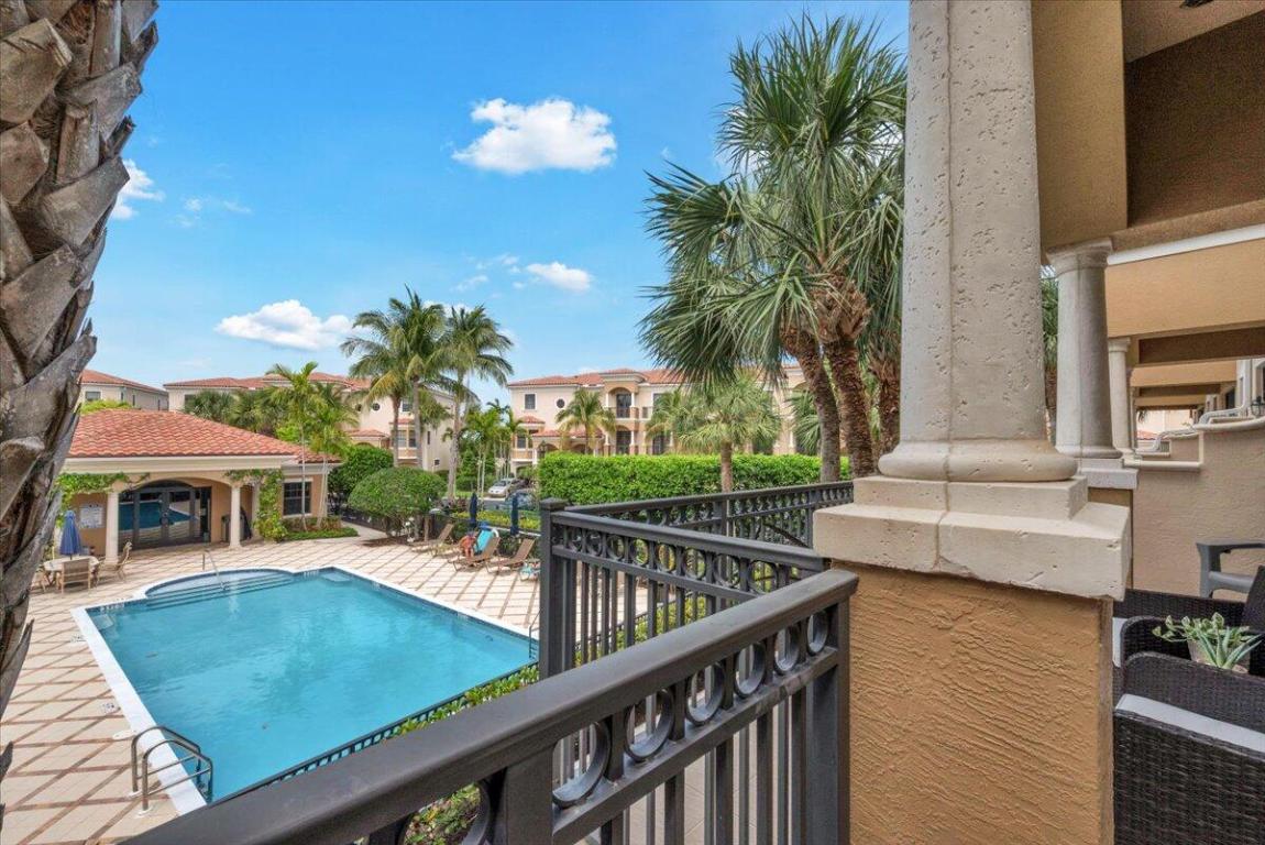 CASA DEL SOL OF TEQUESTA - Residential