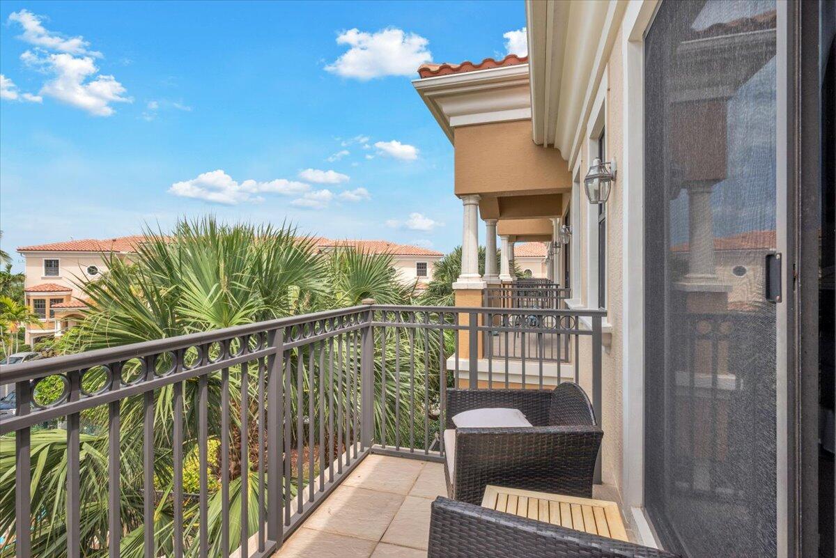 CASA DEL SOL OF TEQUESTA - Residential