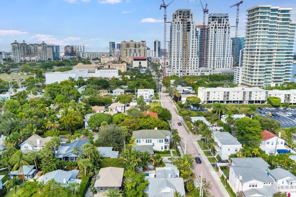 Photo of 1701 S Olive Avenue, West Palm Beach, FL 33401 (MLS # R11150999)