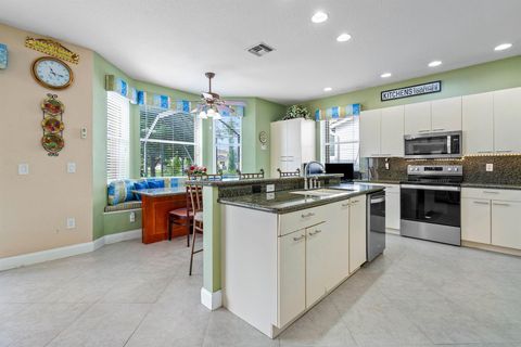 Single Family Residence in Lake Worth FL 7606 Oak Grove Circle Cir 10.jpg