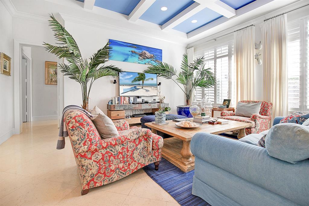 Country Club Point - Residential