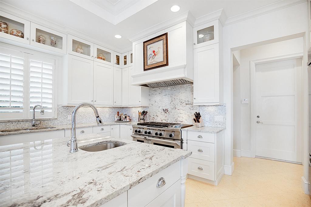 Country Club Point - Residential