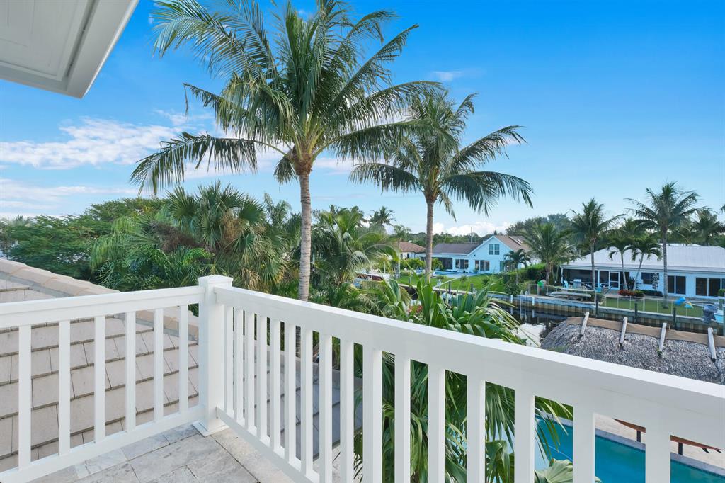 Country Club Point - Residential