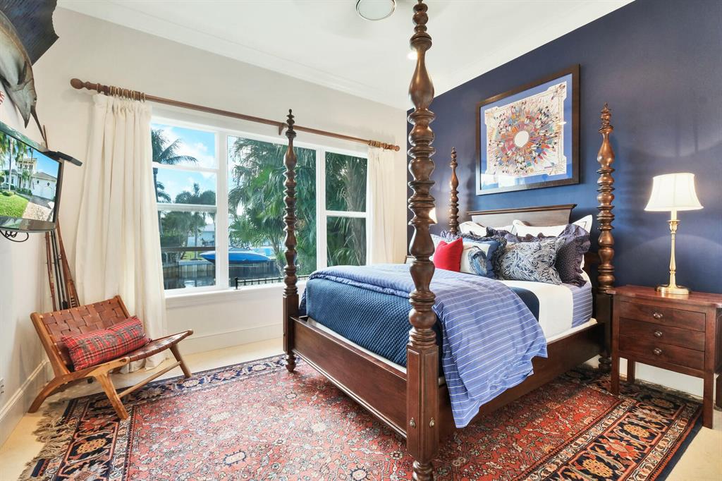 Country Club Point - Residential