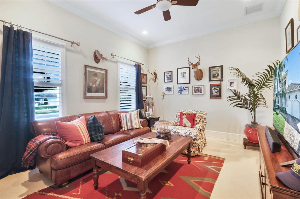 Country Club Point - Residential