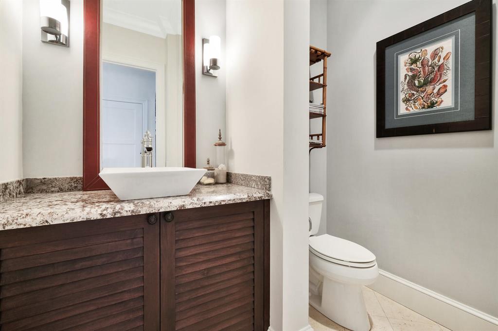 Country Club Point - Residential