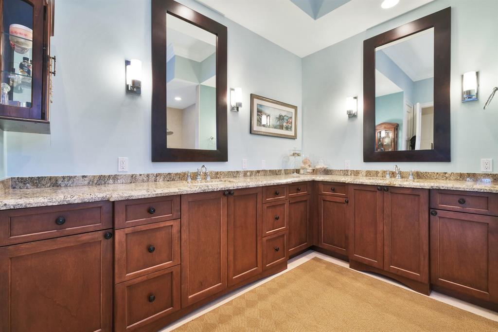 Country Club Point - Residential