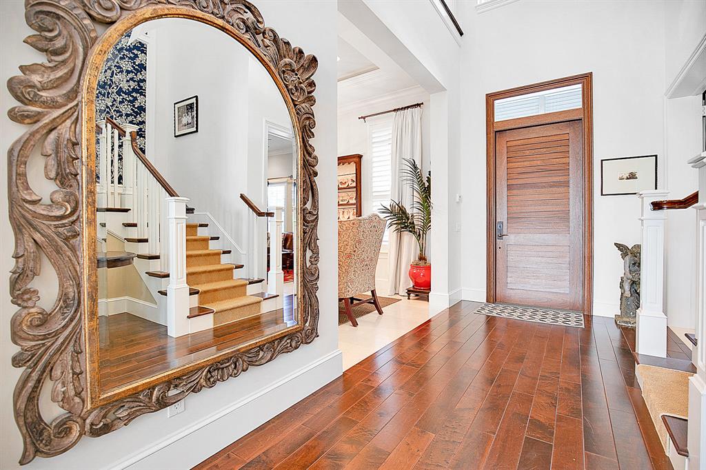 Country Club Point - Residential