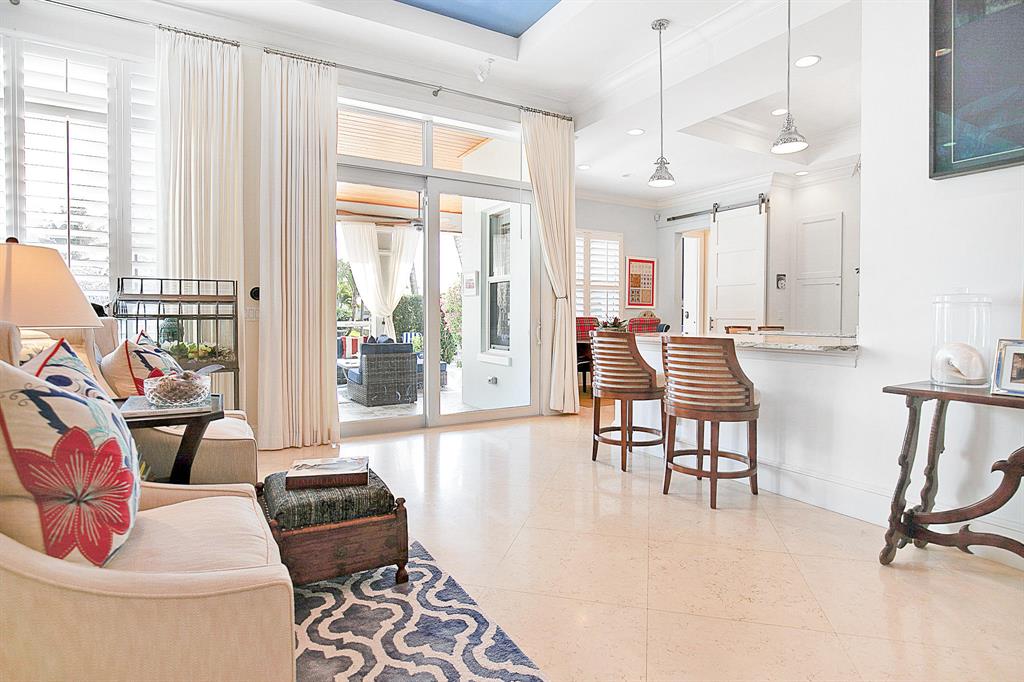 Country Club Point - Residential