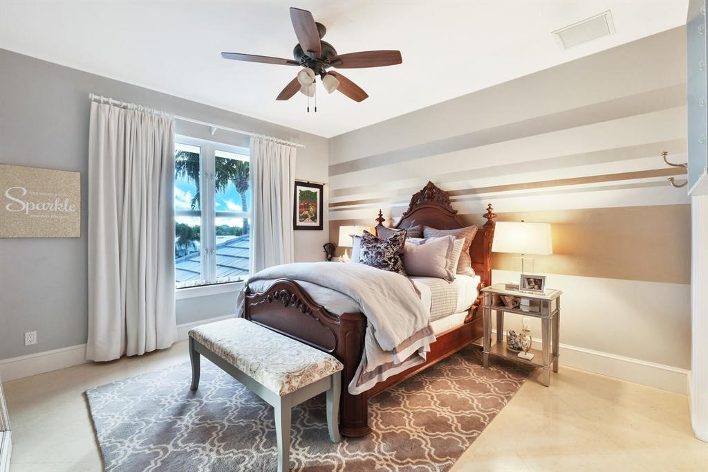 Country Club Point - Residential