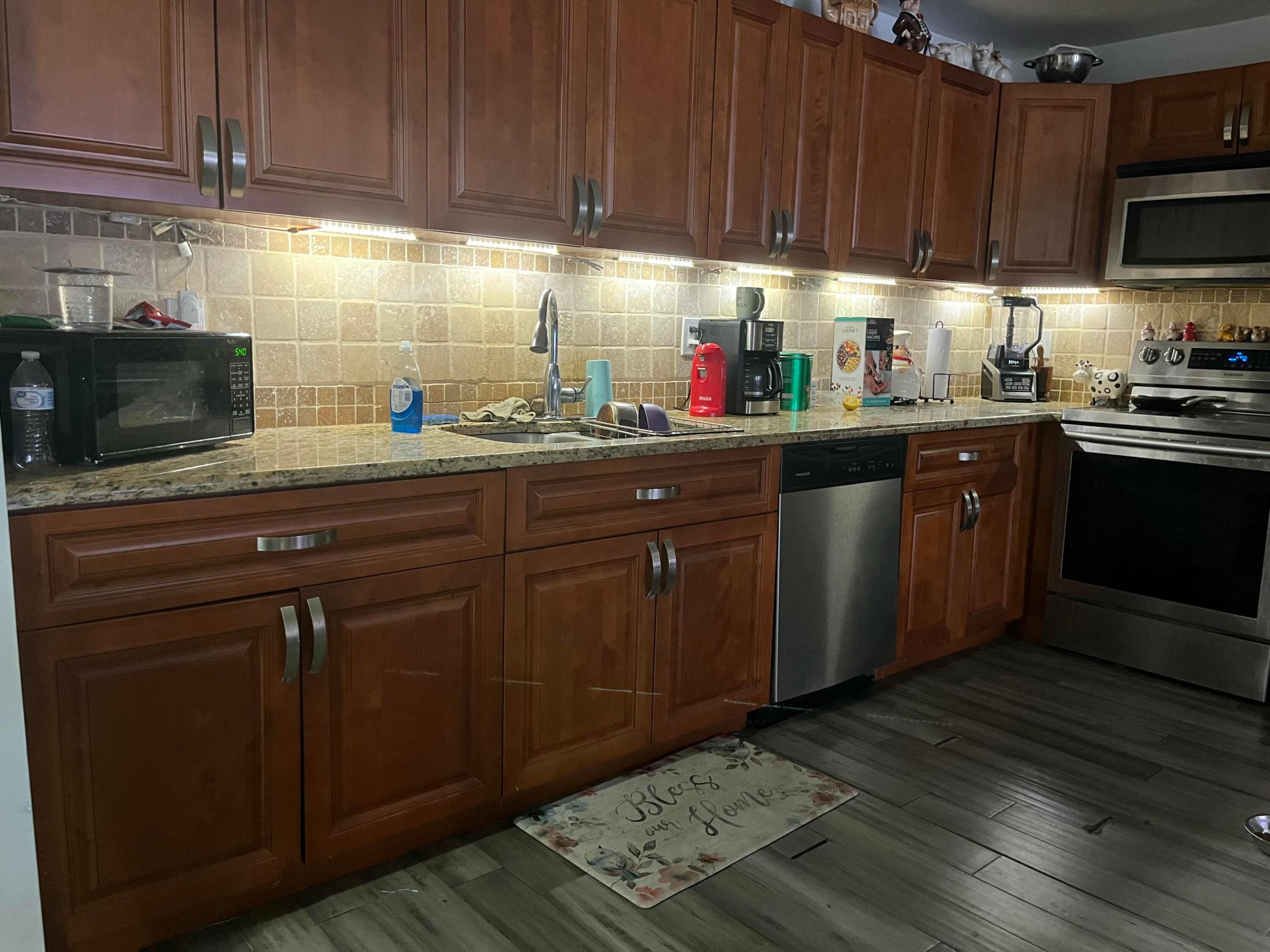 ELLA MAR PARK - Residential