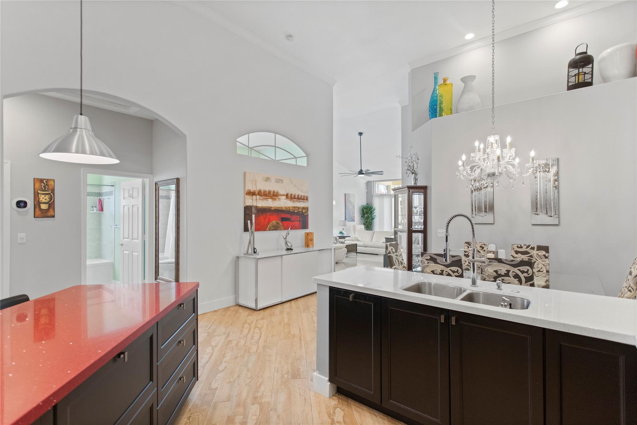668 W Palm Aire Dr 668