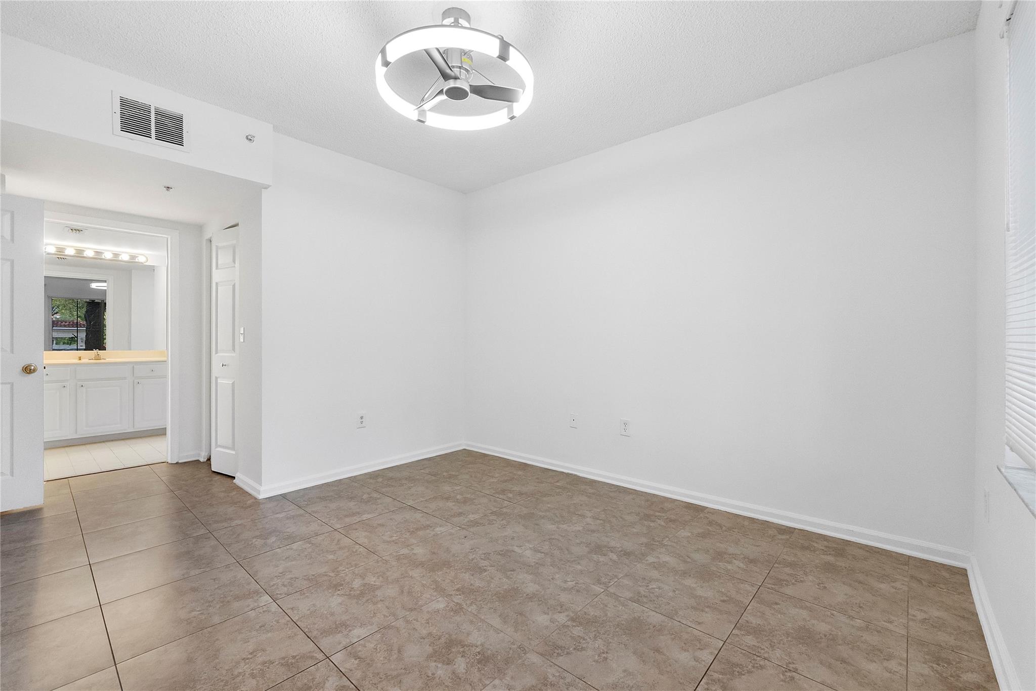 Palms Point - Residential