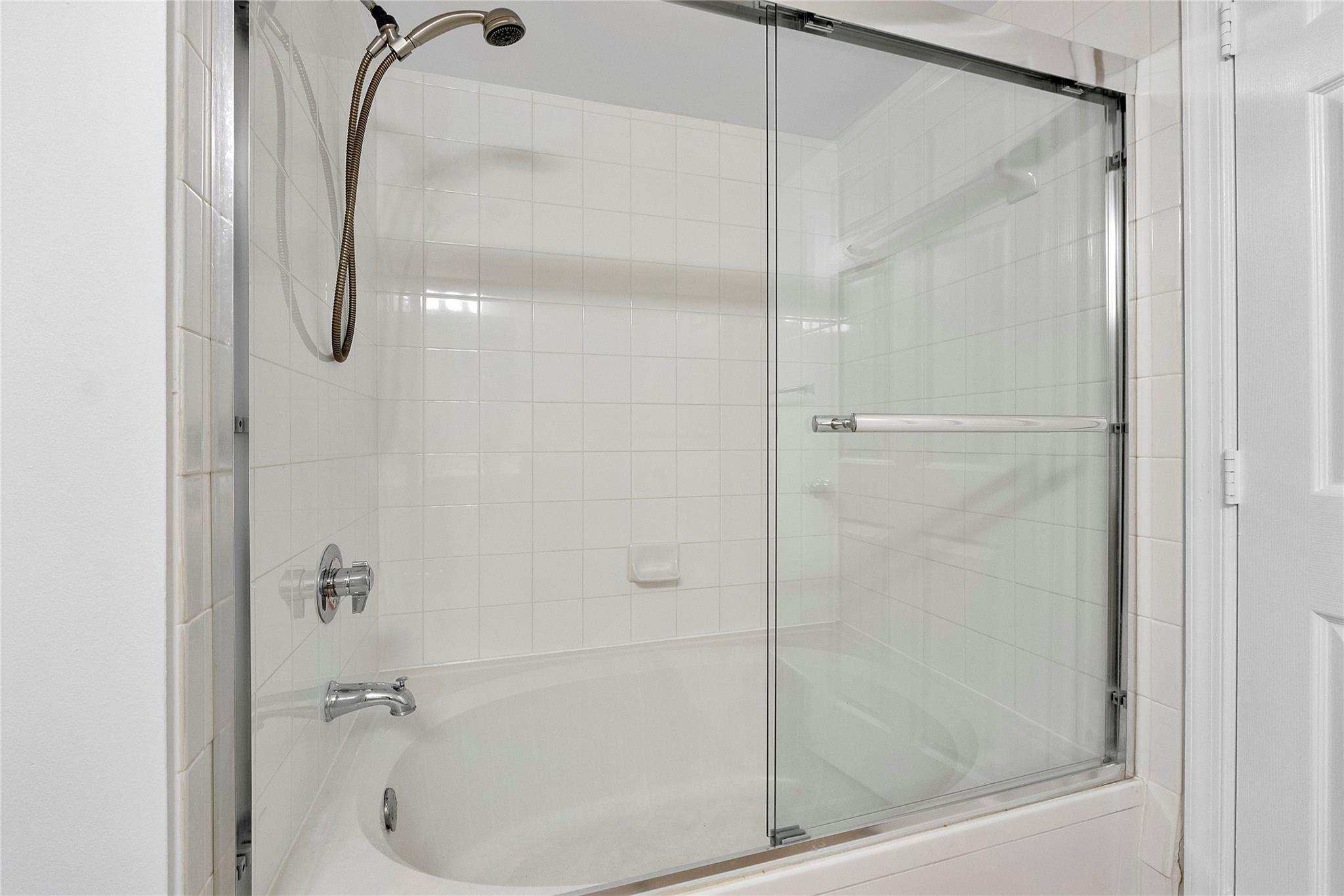 Palms Point - Residential