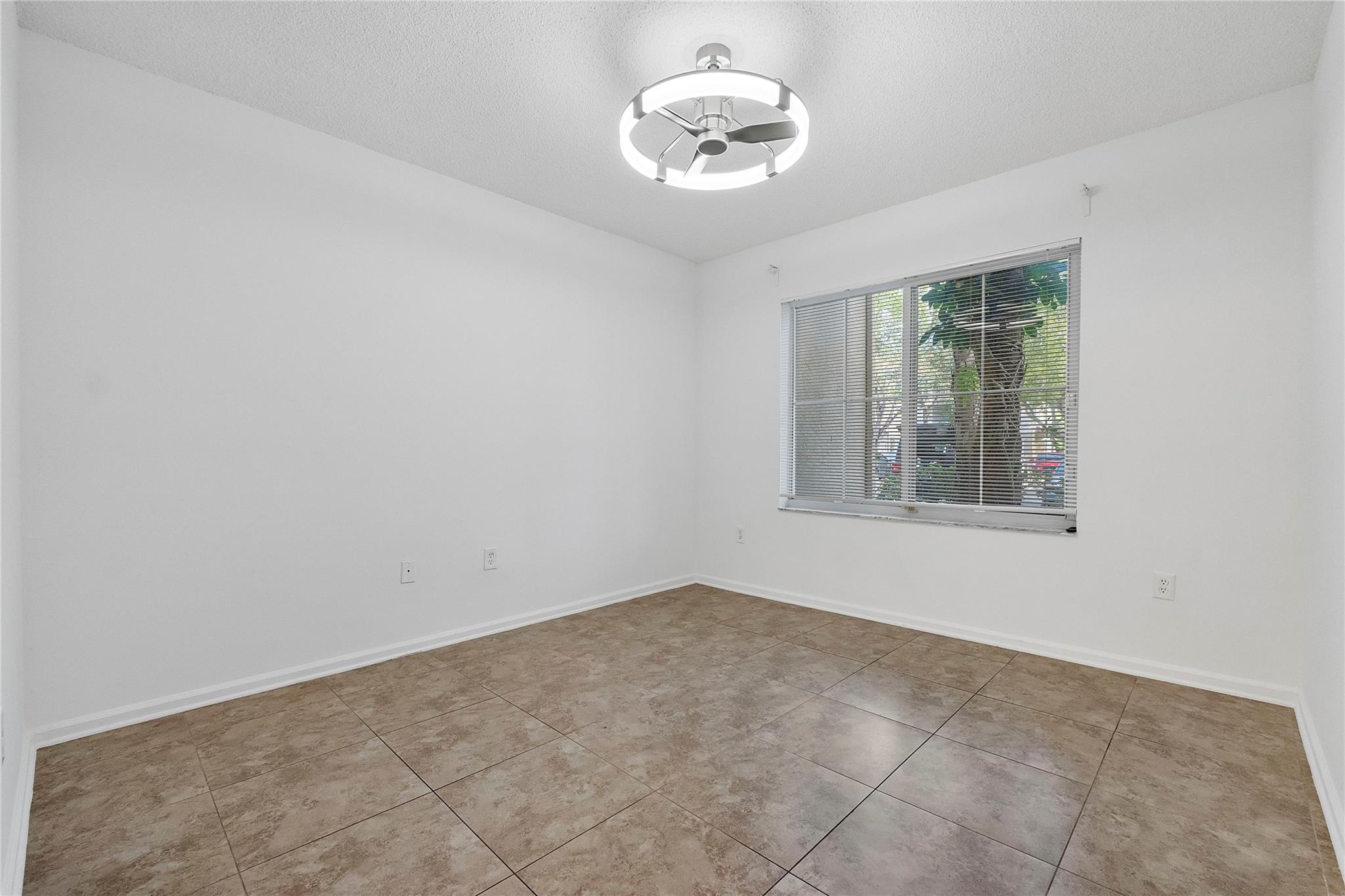 Palms Point - Residential