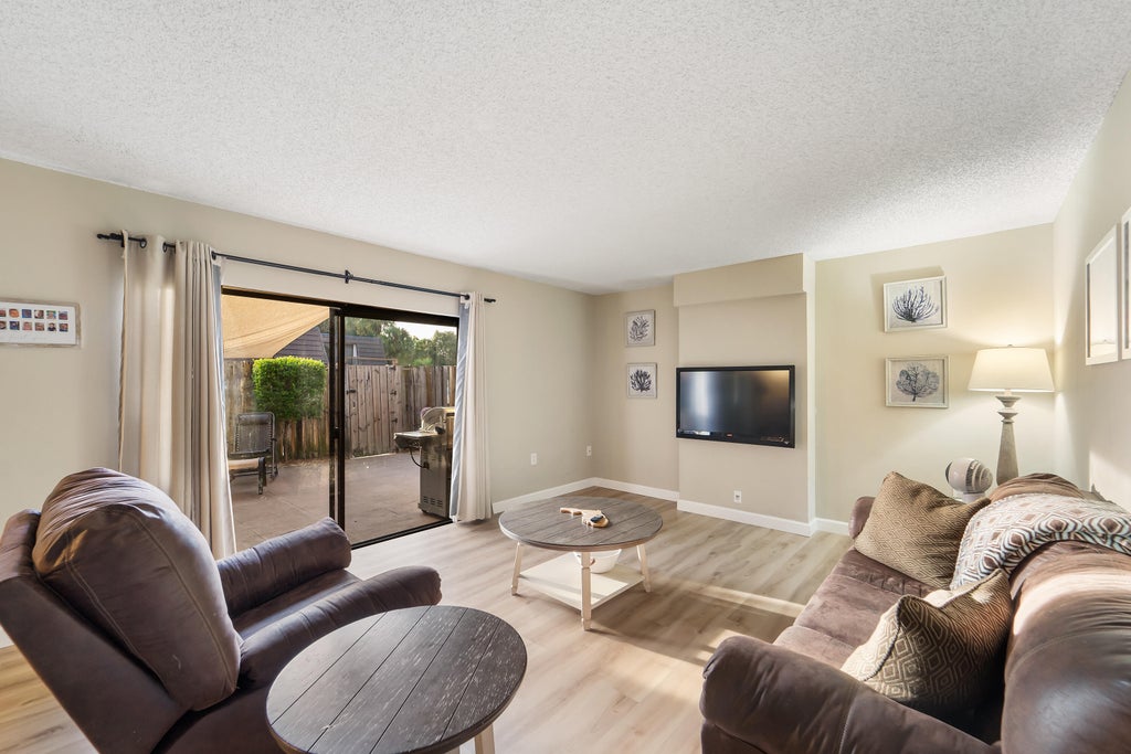Photo of 1425 14th Court, Palm Beach Gardens, FL 33410 (MLS # R10986196)