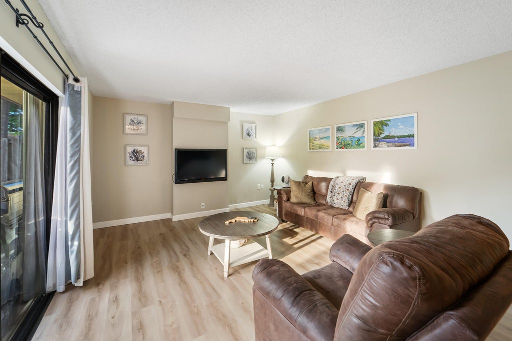Photo of 1425 14th Court, Palm Beach Gardens, FL 33410 (MLS # R10986196)