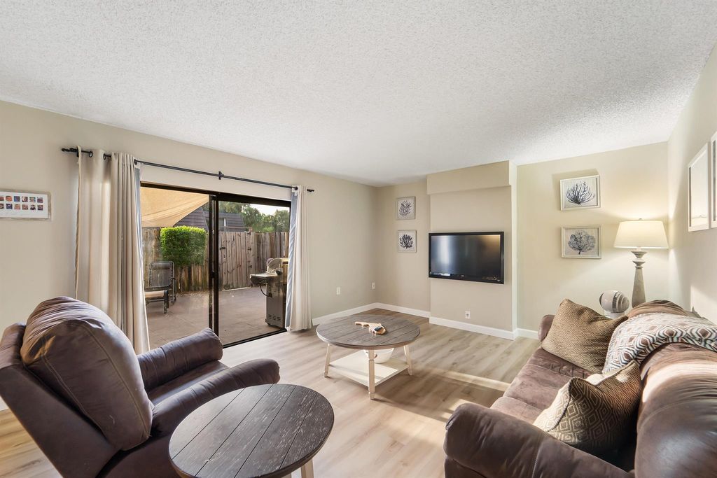 Photo of 1425 14th Court, Palm Beach Gardens, FL 33410 (MLS # R10986196)