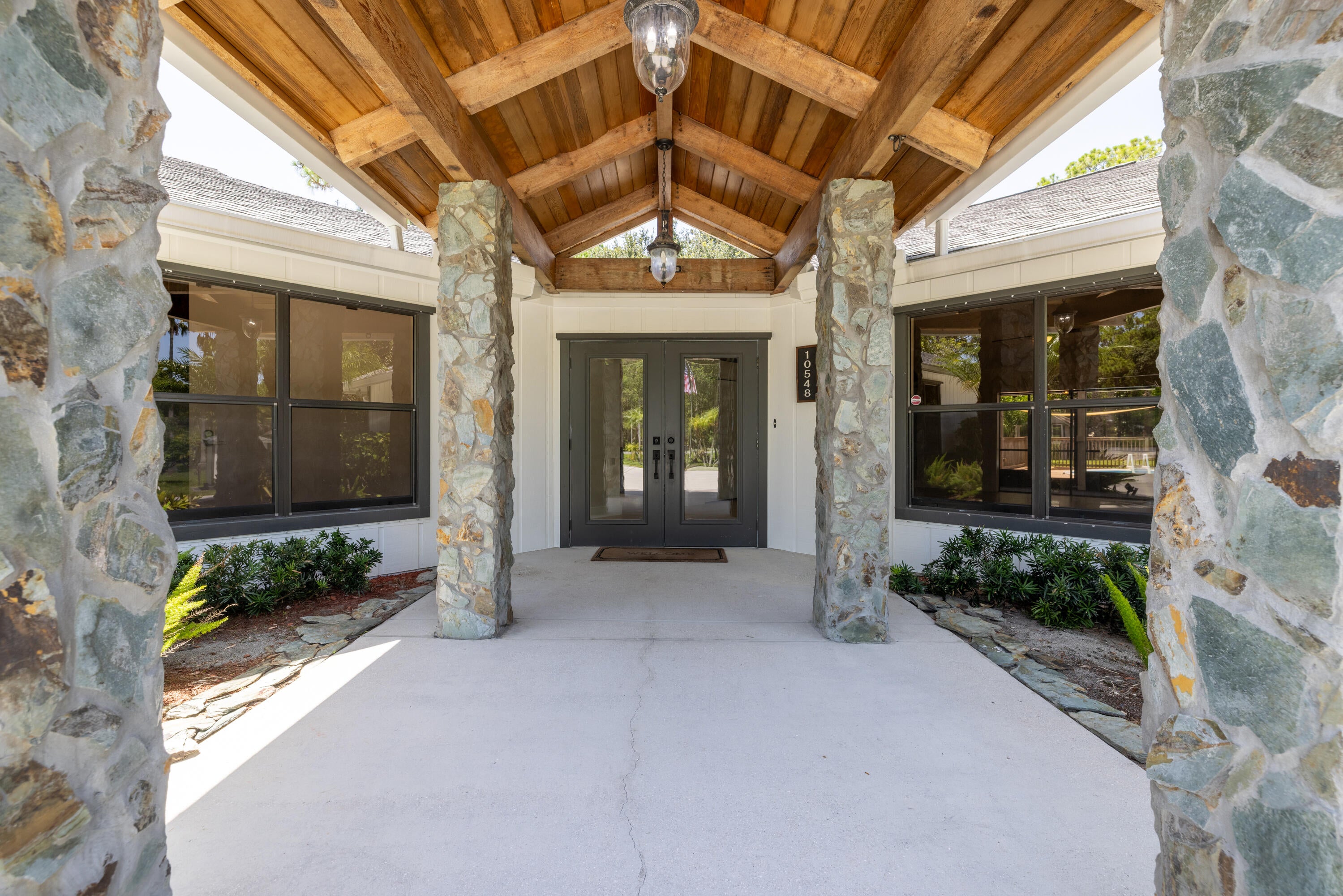 10548 154TH Road N