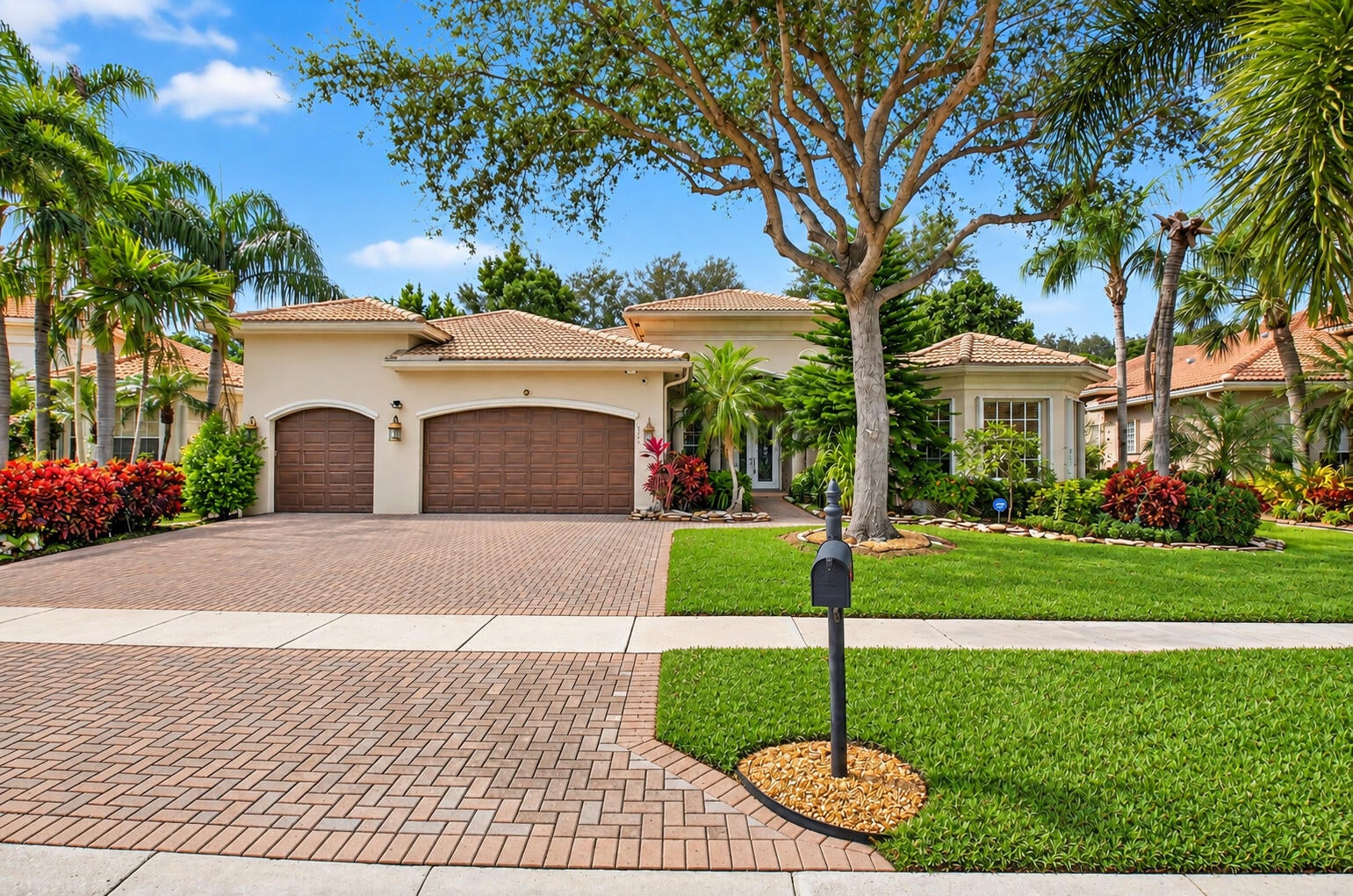 6940 Balboa Island Court