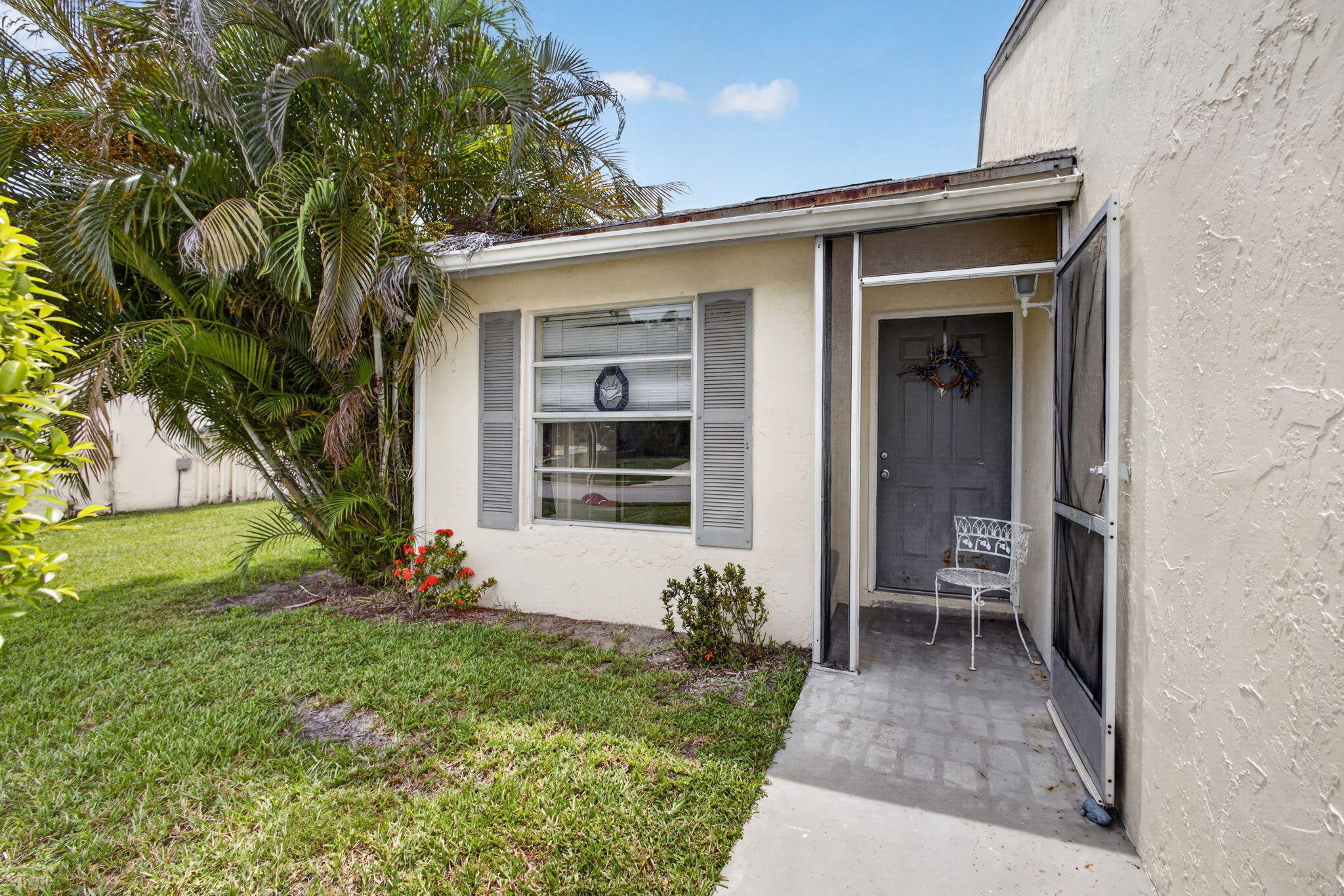 262 Palmetto Court