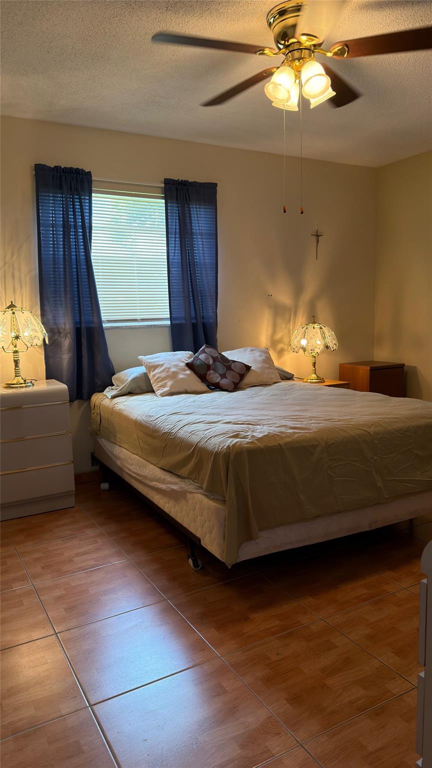 SAPPHIRE CONDO - Residential