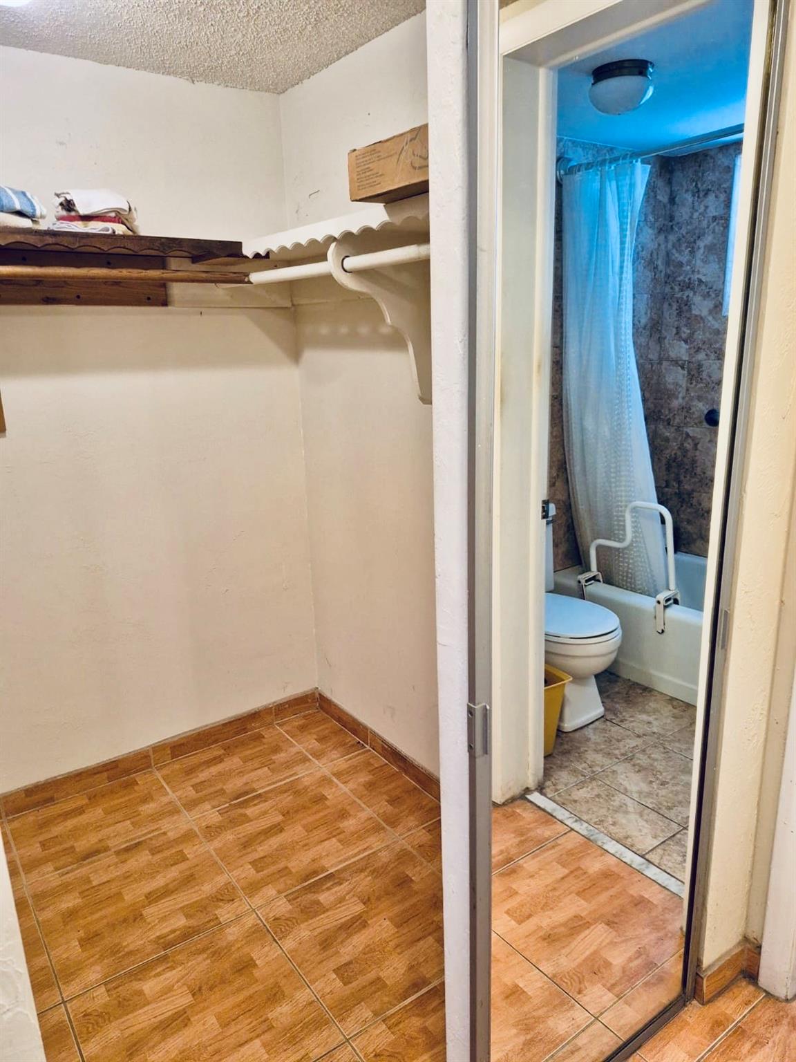 SAPPHIRE CONDO - Residential