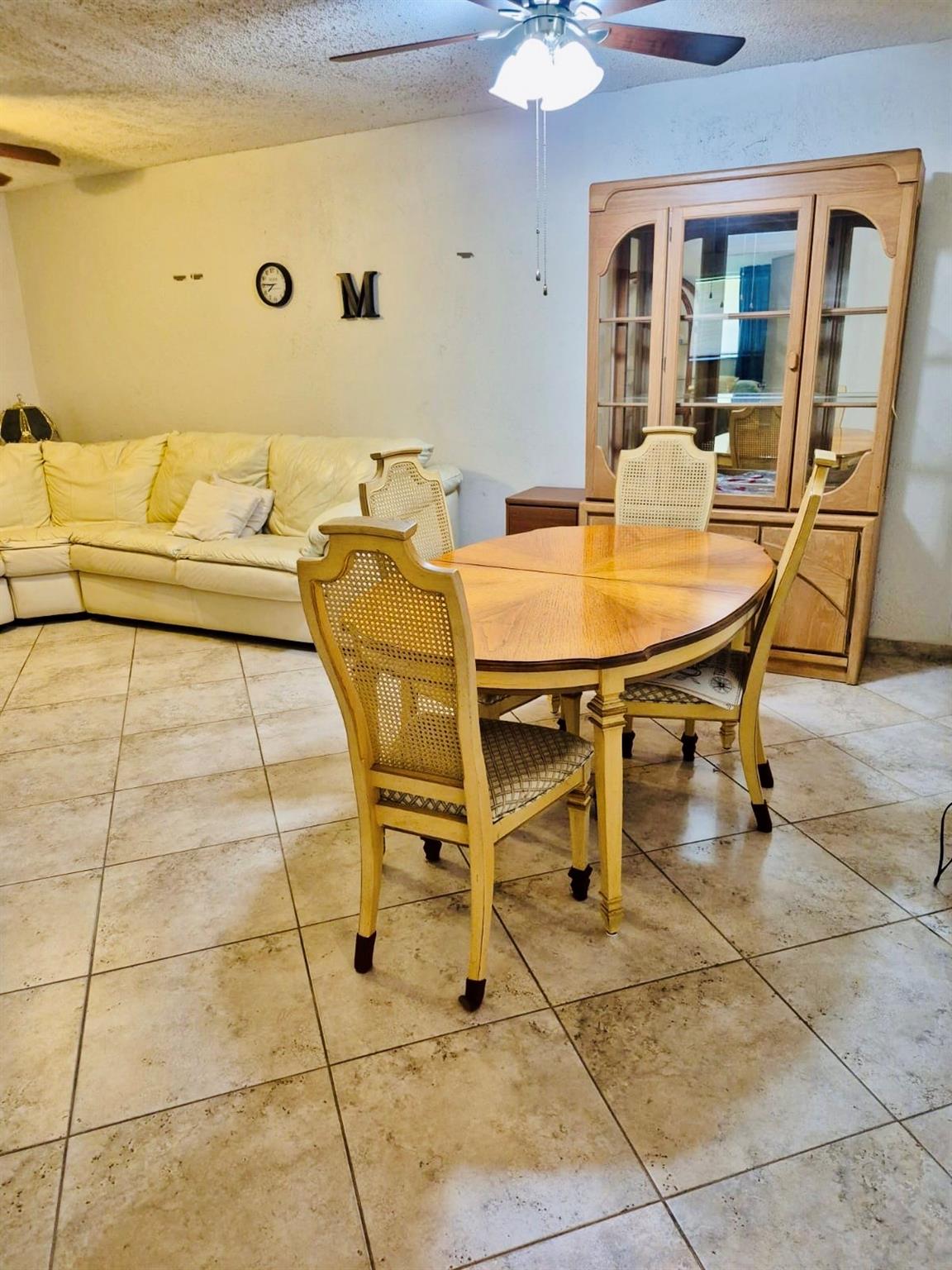 SAPPHIRE CONDO - Residential