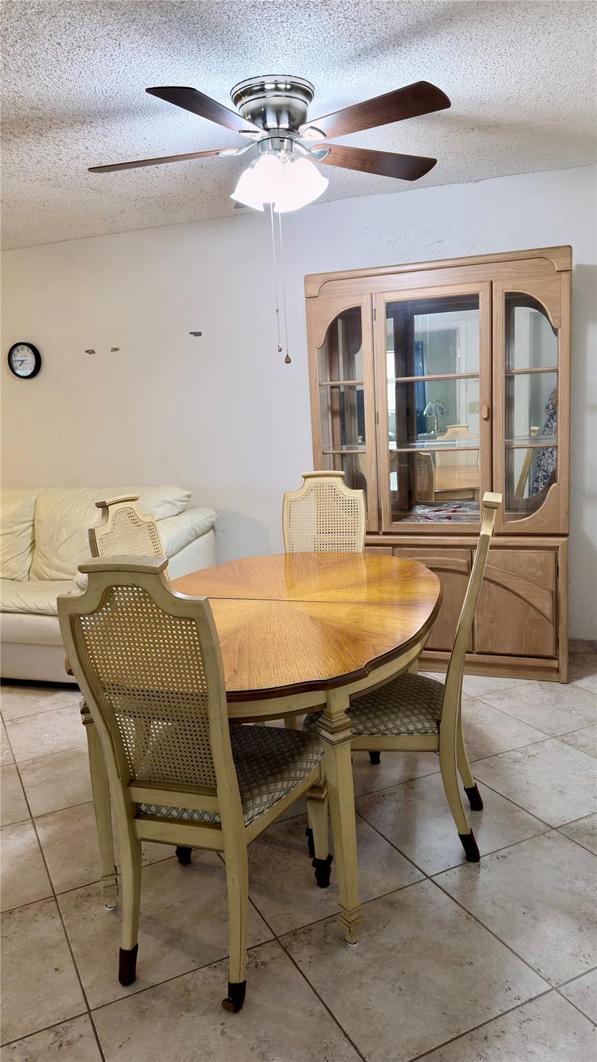 SAPPHIRE CONDO - Residential