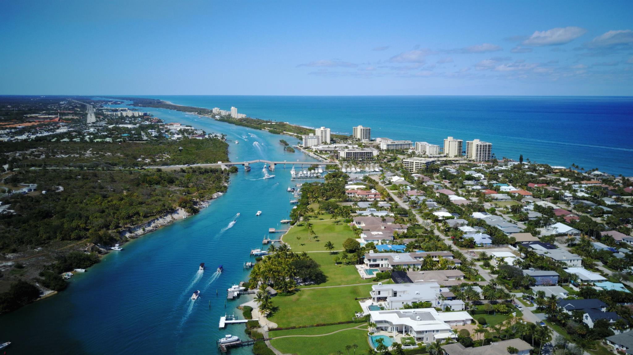 OAK HARBOUR CONDOS - Residential Lease