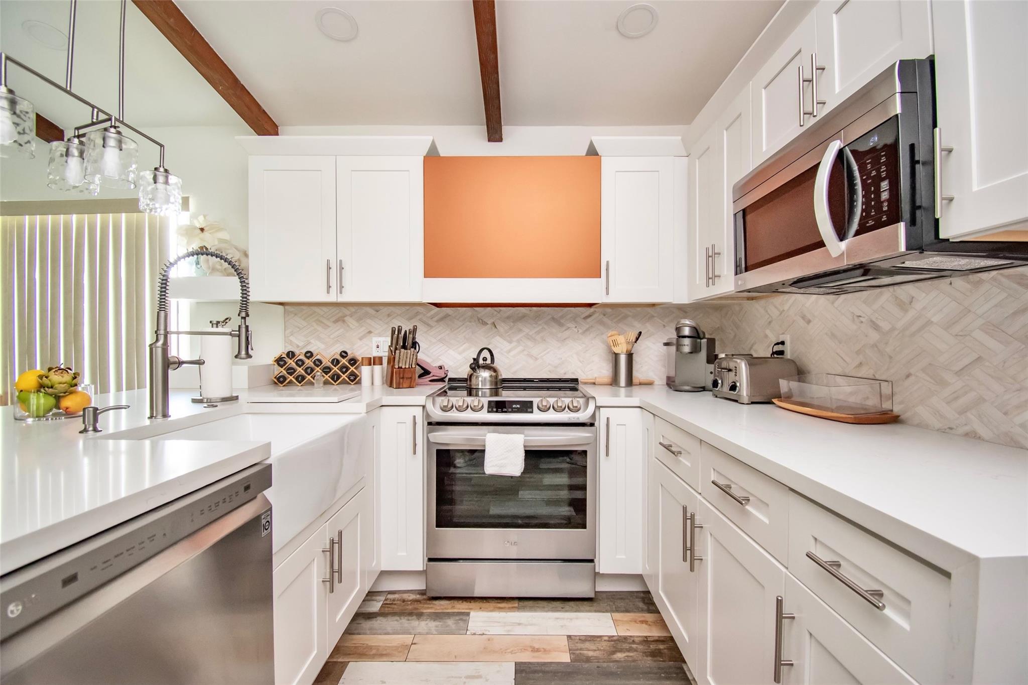 Country Lane Estates - Residential Lease