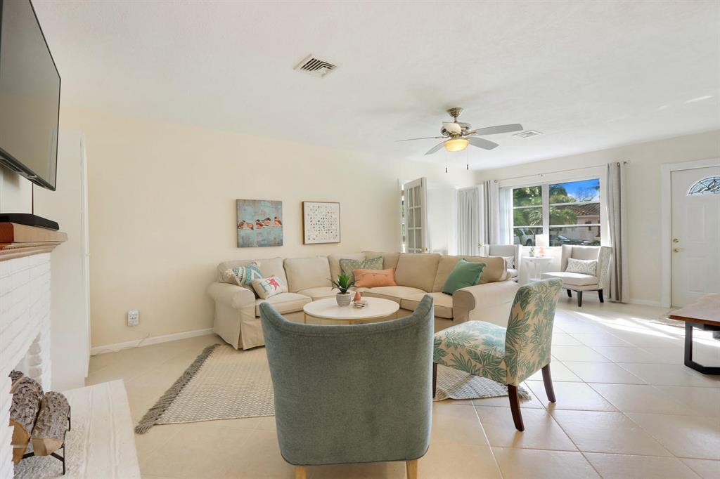 PALM BEACH SHORES - Residential Lease