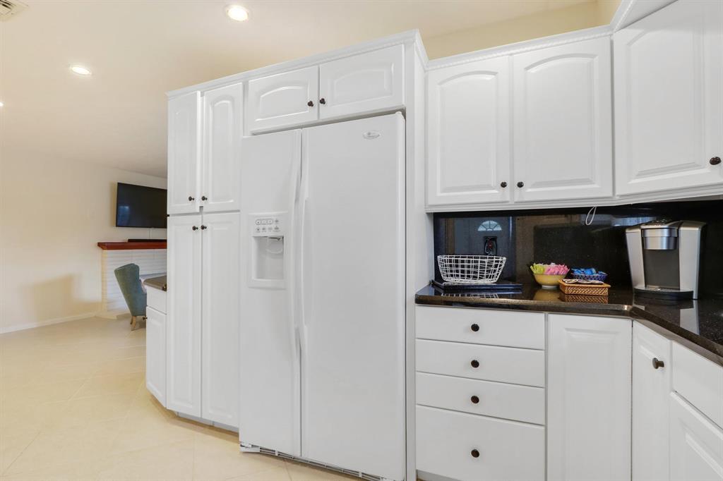 PALM BEACH SHORES - Residential Lease