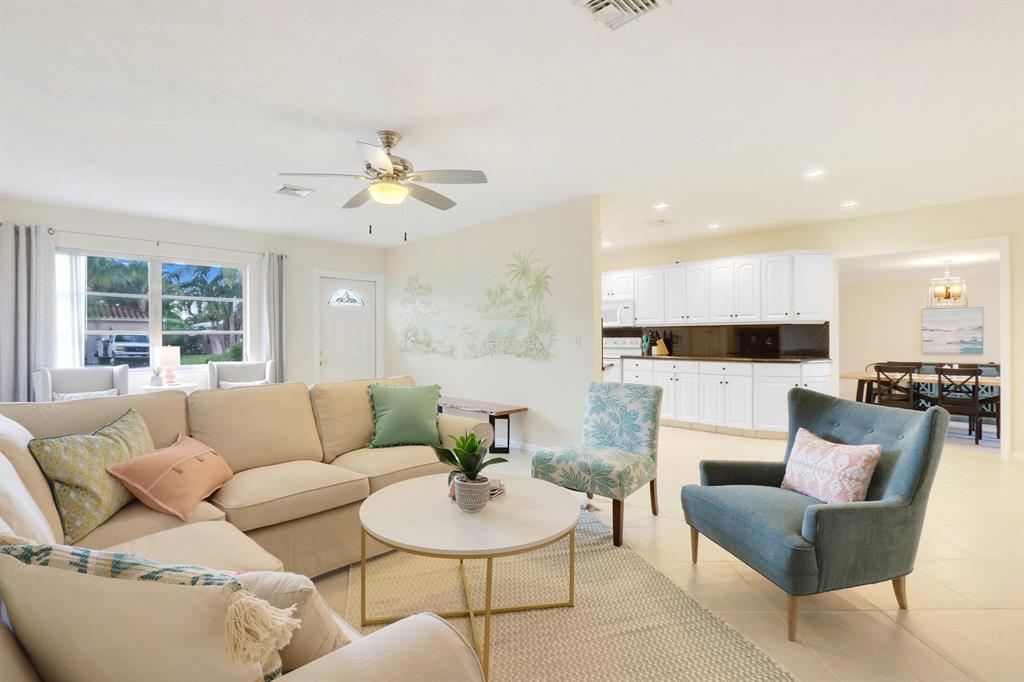 PALM BEACH SHORES - Residential Lease