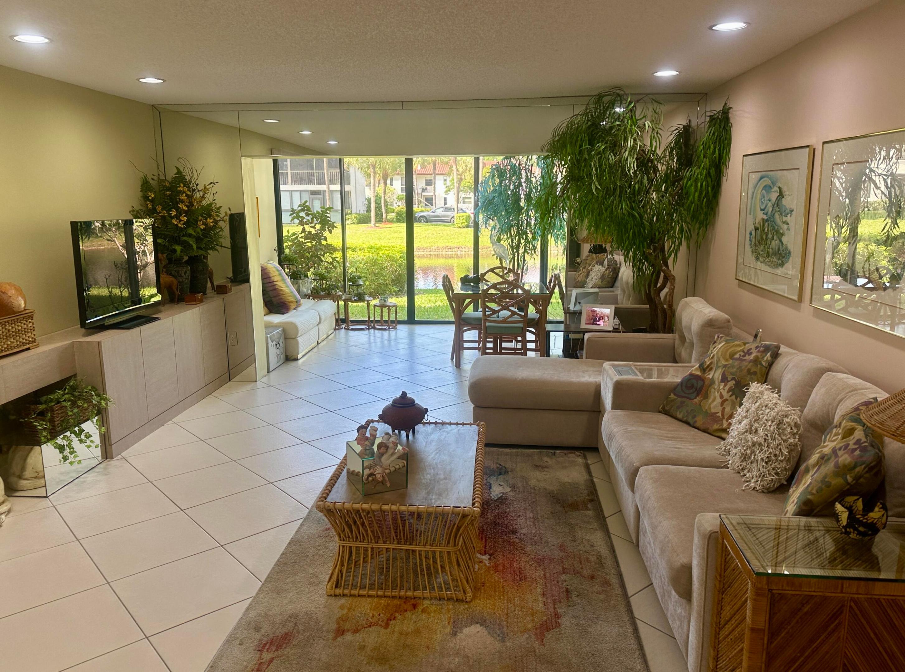 CYPRESSES OF BOCA LAGO CONDO - Residential