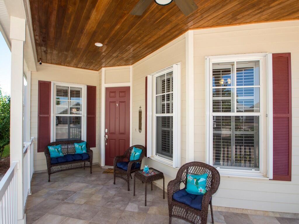 Photo of 423 NE Leaping Frog Way, Port Saint Lucie, FL 34983 (MLS # R10723099)